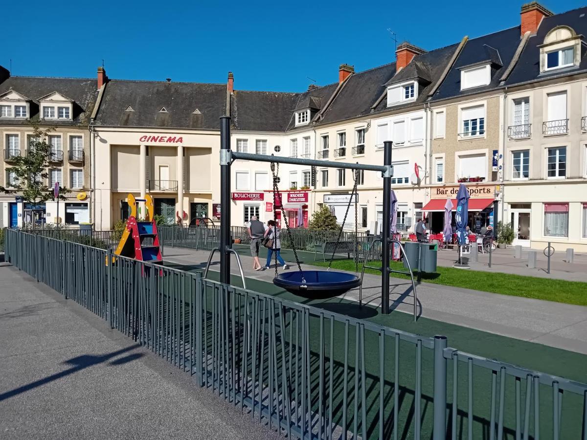 Maison Lumineuse: Spacious Stay near Omaha Beach Trevieres Exterior photo