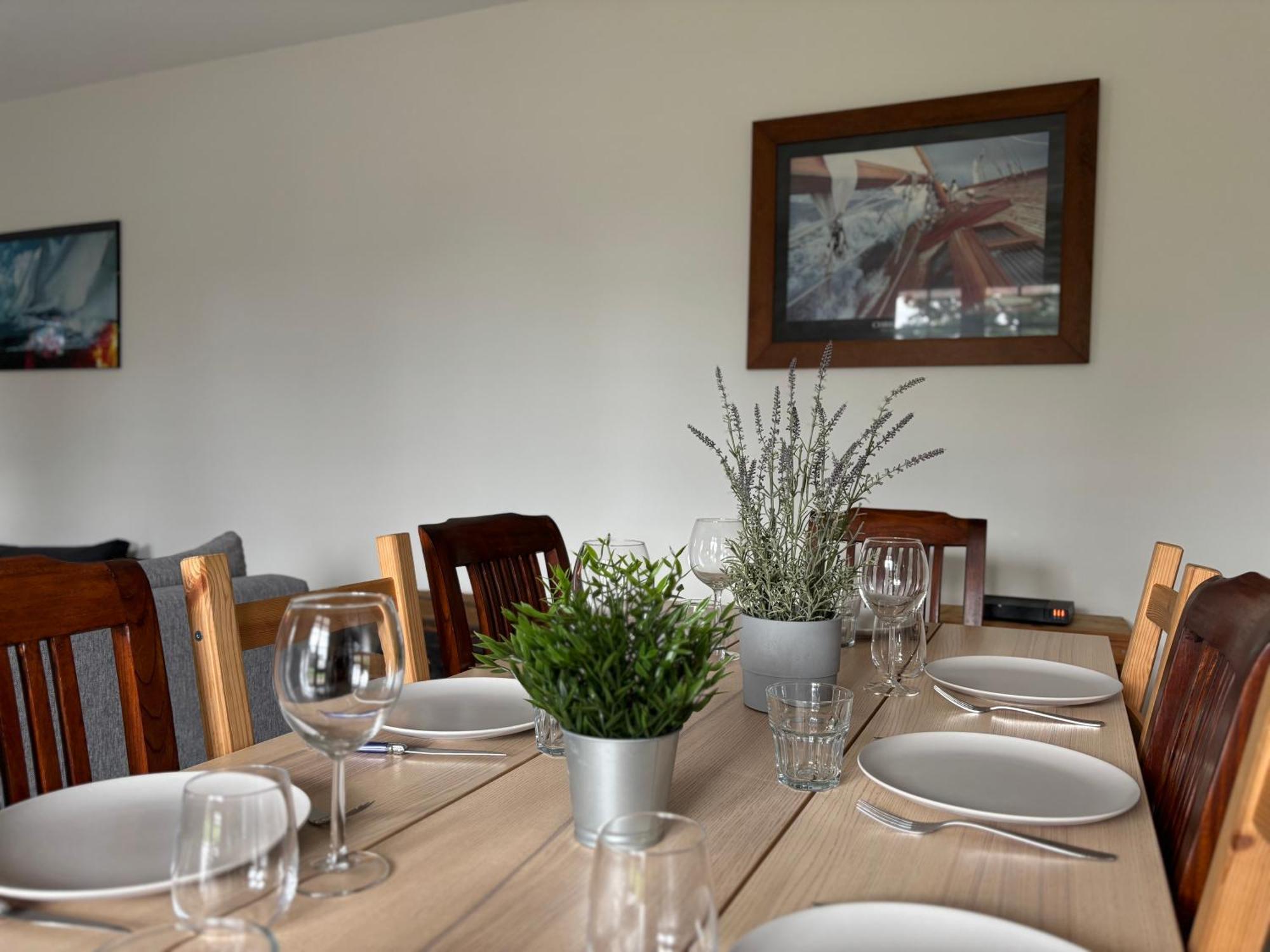 Maison Lumineuse: Spacious Stay near Omaha Beach Trevieres Exterior photo