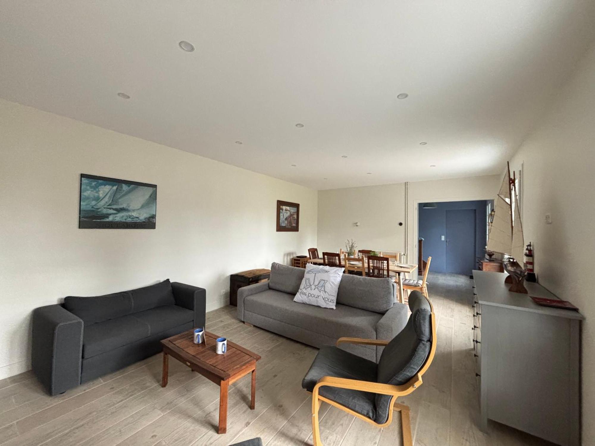 Maison Lumineuse: Spacious Stay near Omaha Beach Trevieres Exterior photo