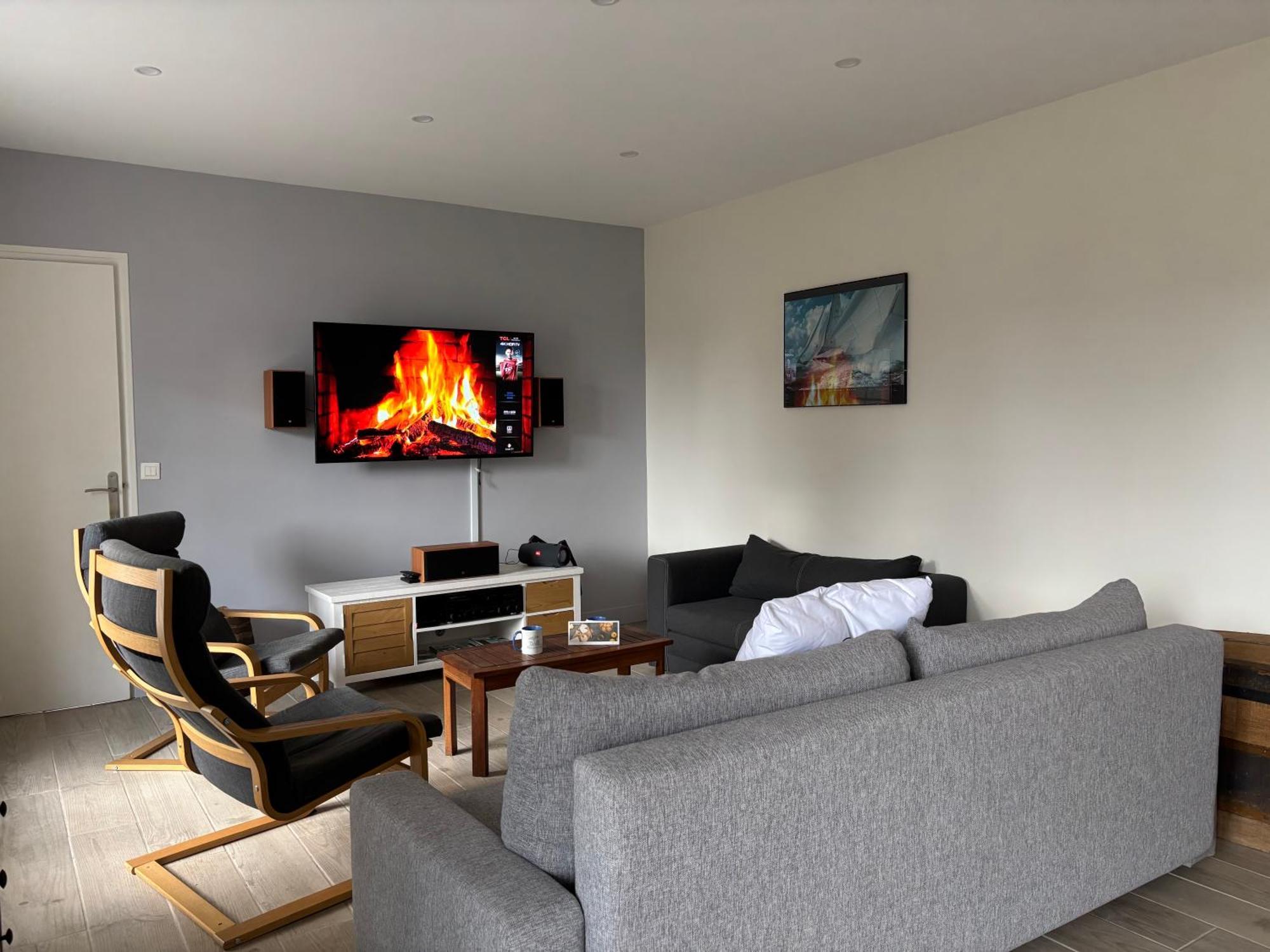 Maison Lumineuse: Spacious Stay near Omaha Beach Trevieres Exterior photo
