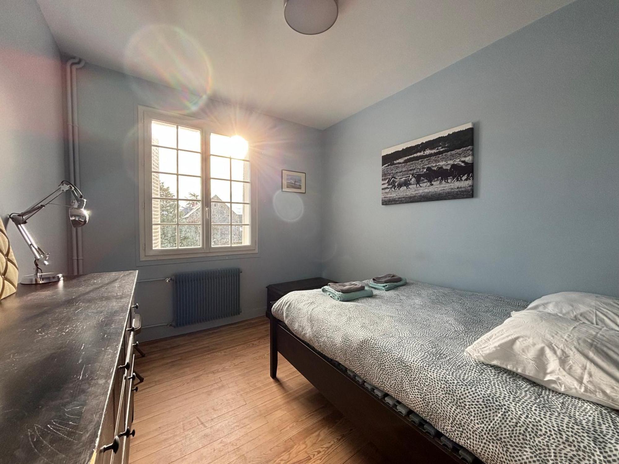 Maison Lumineuse: Spacious Stay near Omaha Beach Trevieres Exterior photo